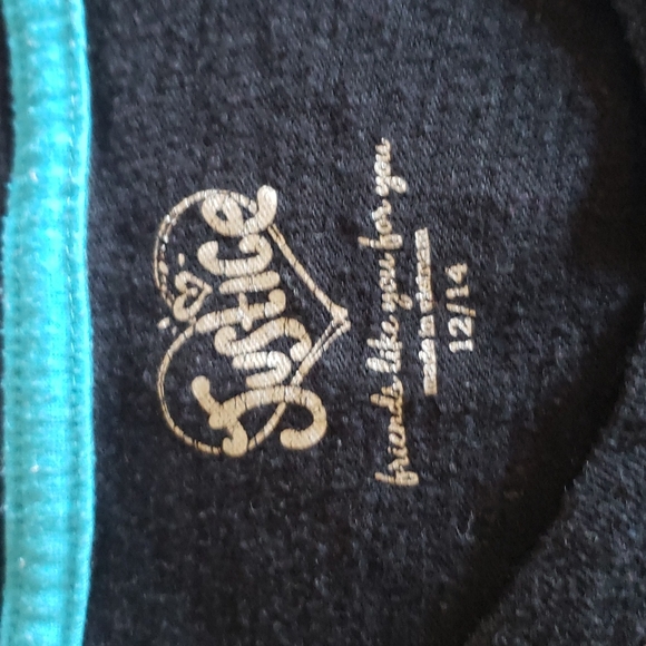 L Shirt from Justice - Picture 5 of 6